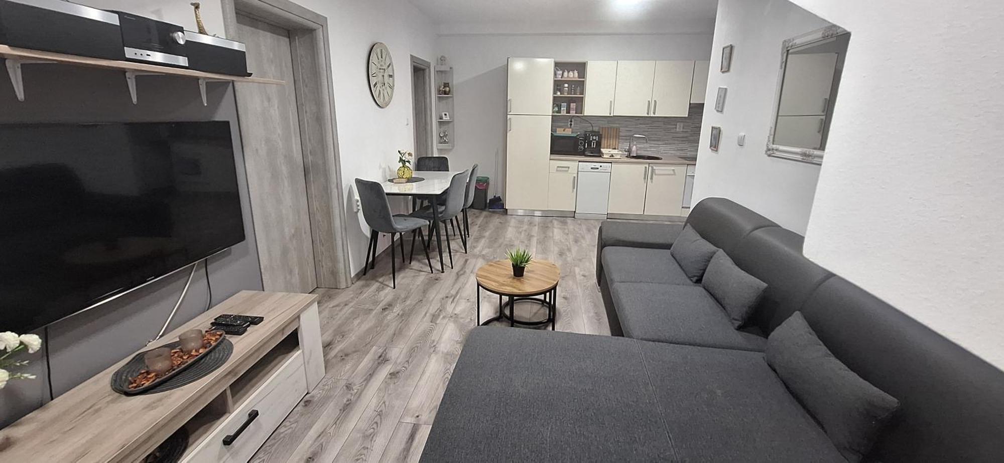 Apartman Dujmovic 1 Оточац Экстерьер фото